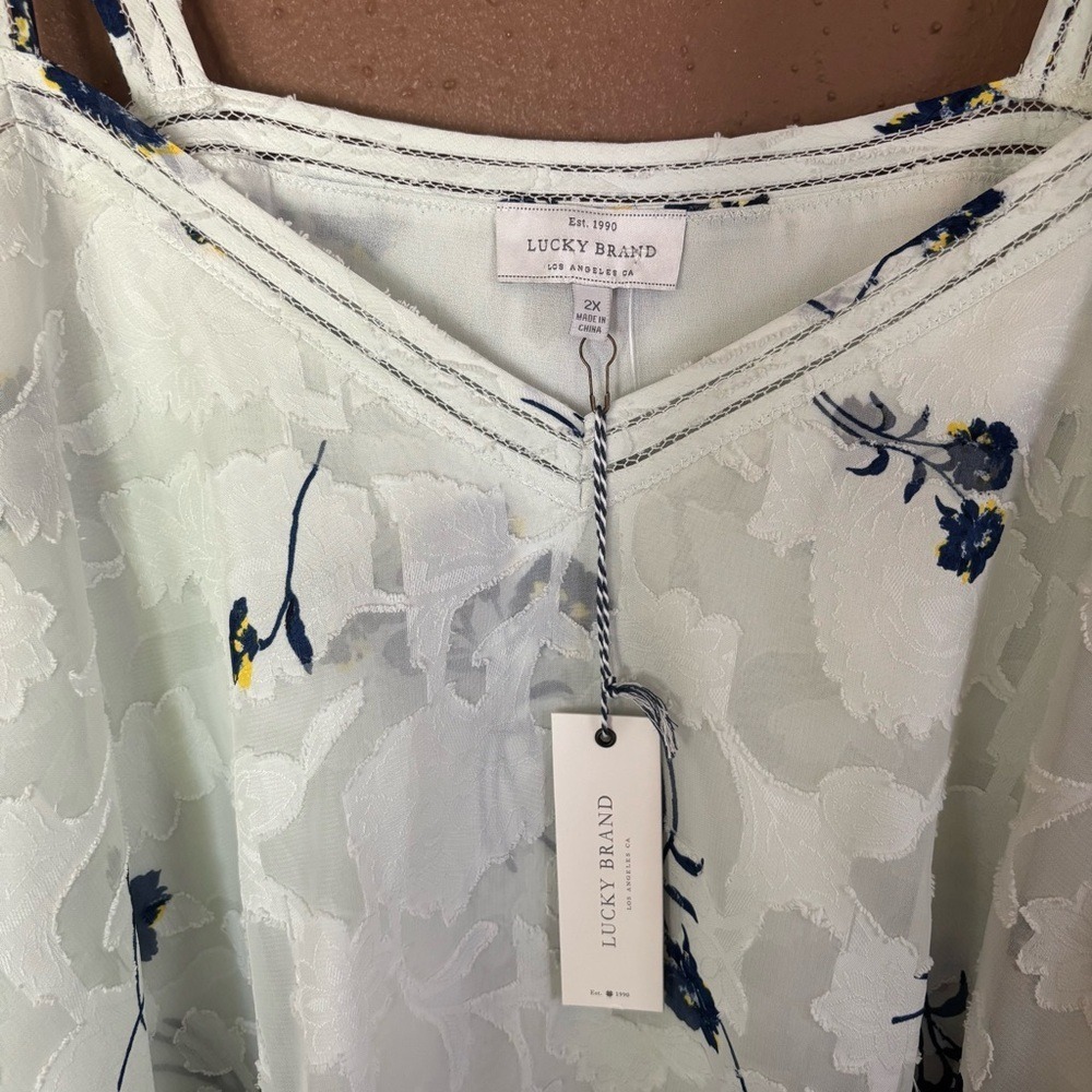 Lucky Brand light mint color Floral Burnout Cold Shoulder Ruffle Top 2X New - Picture 5 of 10